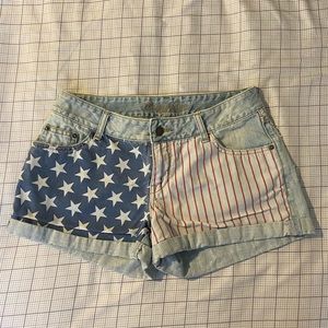 American Rag American Flag Denim Shorts - Size 7